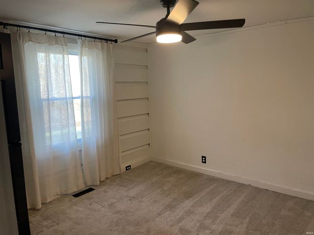 2024 Round A Bout Road, Monticello, IN 47960