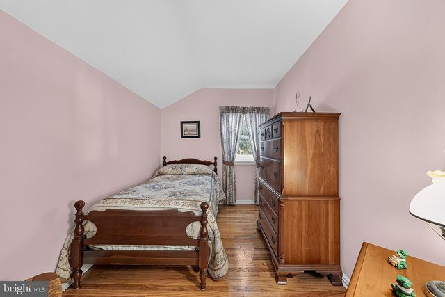 112 REDFORD RD, Oreland, PA 19075