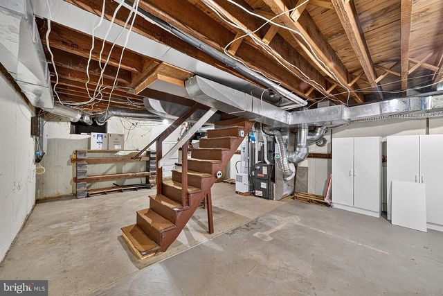 112 REDFORD RD, Oreland, PA 19075