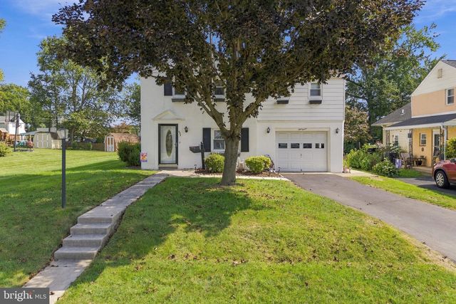 112 REDFORD RD, Oreland, PA 19075