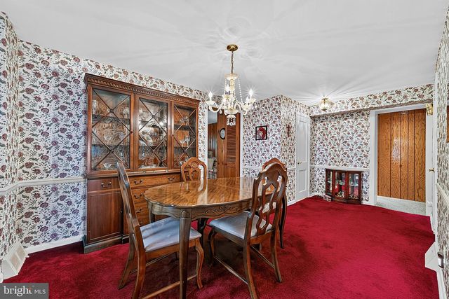 112 REDFORD RD, Oreland, PA 19075