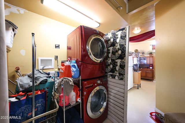 1732 W YEARLING Road, Phoenix, AZ 85085