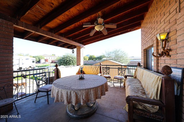 1732 W YEARLING Road, Phoenix, AZ 85085