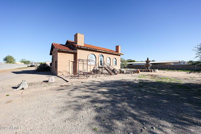 1732 W YEARLING Road, Phoenix, AZ 85085