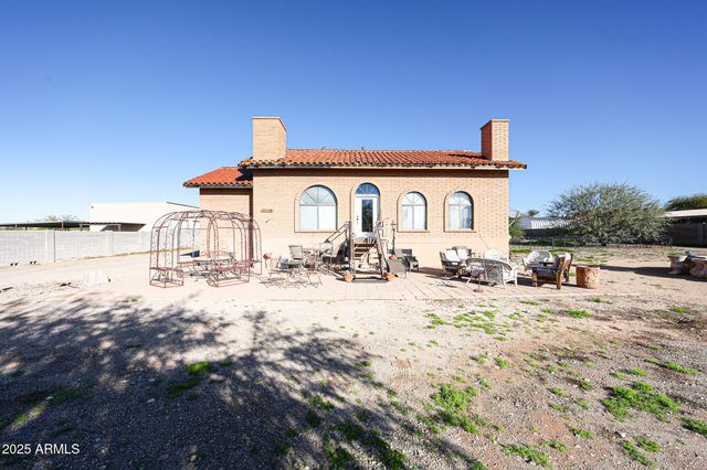 1732 W YEARLING Road, Phoenix, AZ 85085