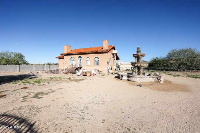 1732 W YEARLING Road, Phoenix, AZ 85085