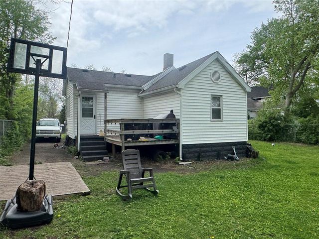 1022 E Madison Street, Eau Claire, WI 54703