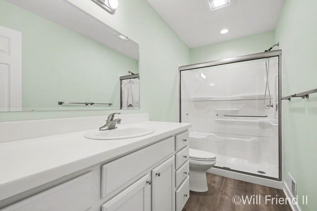 15 Skyline Circle NW, Grand Rapids, MI 49504