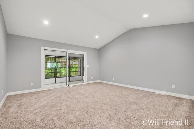 15 Skyline Circle NW, Grand Rapids, MI 49504
