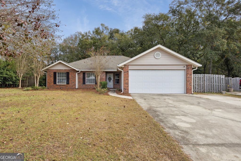 202 Hunt Club Road, St. Marys, GA 31558