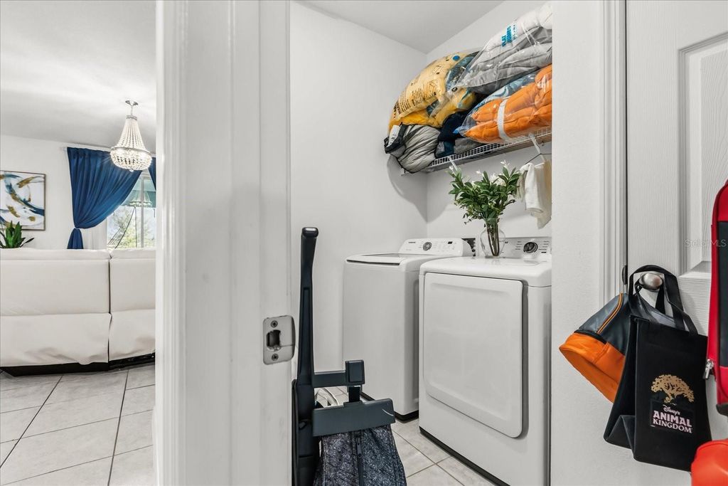 Image 11 of property listing at 267 TARPON BAY BOULEVARD, Haines City, FL 33844