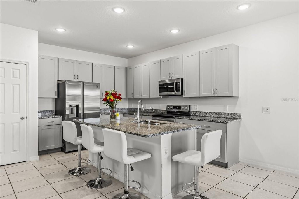 Image 6 of property listing at 267 TARPON BAY BOULEVARD, Haines City, FL 33844