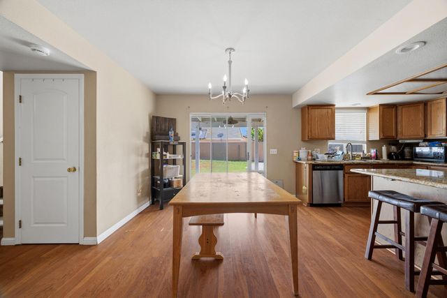 281 Somerset Drive, Lemoore, CA 93245