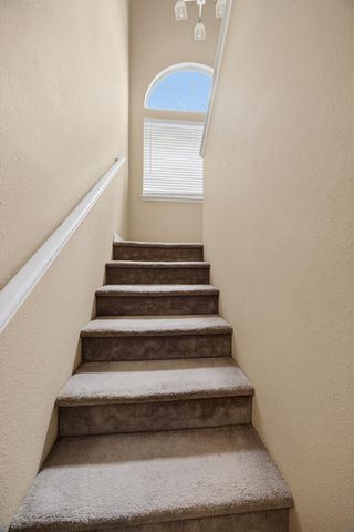 281 Somerset Drive, Lemoore, CA 93245