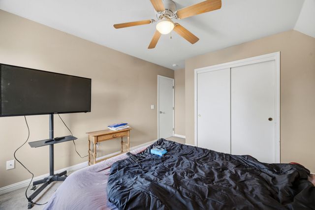 281 Somerset Drive, Lemoore, CA 93245
