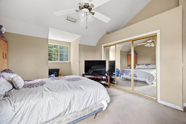 281 Somerset Drive, Lemoore, CA 93245