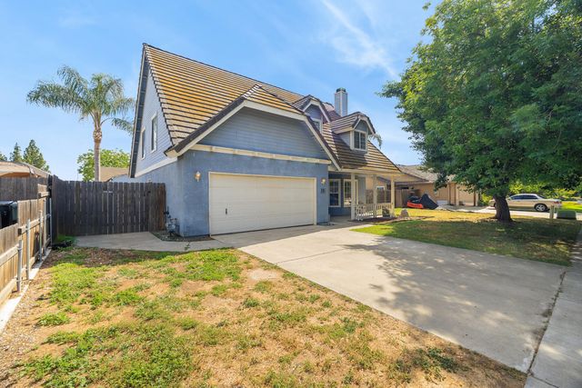 281 Somerset Drive, Lemoore, CA 93245