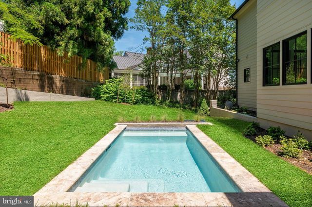 4653 34TH ST N, Arlington, VA 22207
