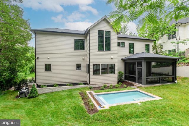 4653 34TH ST N, Arlington, VA 22207