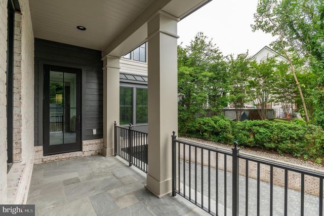 4653 34TH ST N, Arlington, VA 22207