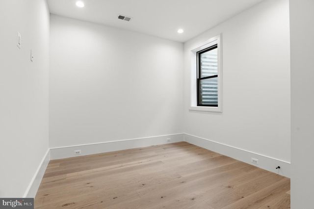 4653 34TH ST N, Arlington, VA 22207