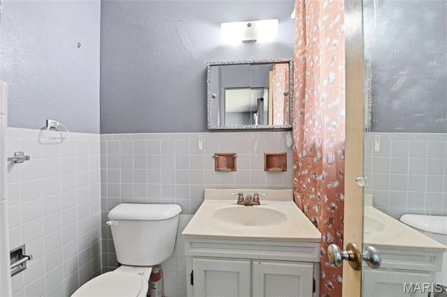 765 Kostka Lane, Florissant, MO 63031