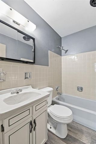 765 Kostka Lane, Florissant, MO 63031