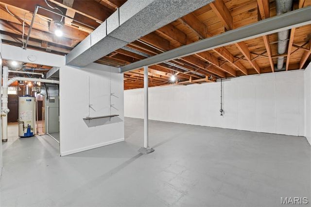 765 Kostka Lane, Florissant, MO 63031