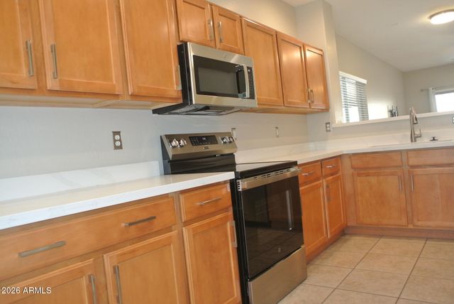 2516 W PRESERVE Way, Phoenix, AZ 85085