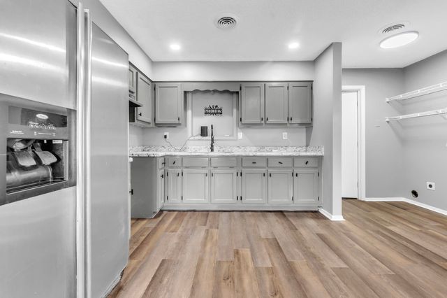 1258 DEER TRAIL LN, Memphis, TN 38109