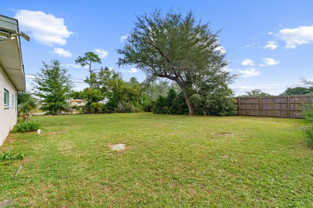 213 S Berthe Avenue, Panama City, FL 32404