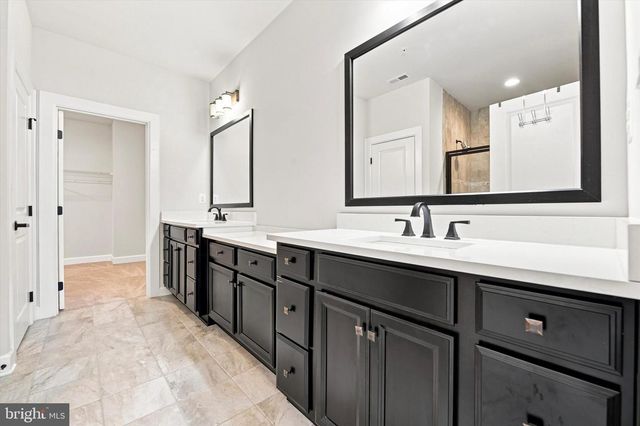 730 QUARRY POINT RD, Malvern, PA 19355