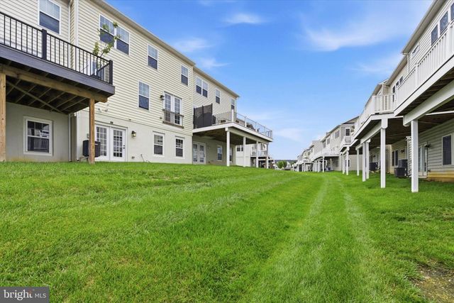 730 QUARRY POINT RD, Malvern, PA 19355