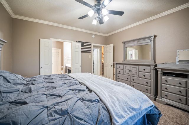 1205 28th Avenue N, Texas City, TX 77590