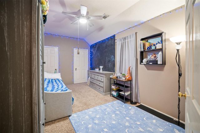 1205 28th Avenue N, Texas City, TX 77590