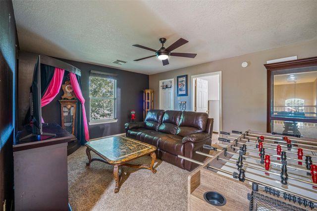 1205 28th Avenue N, Texas City, TX 77590
