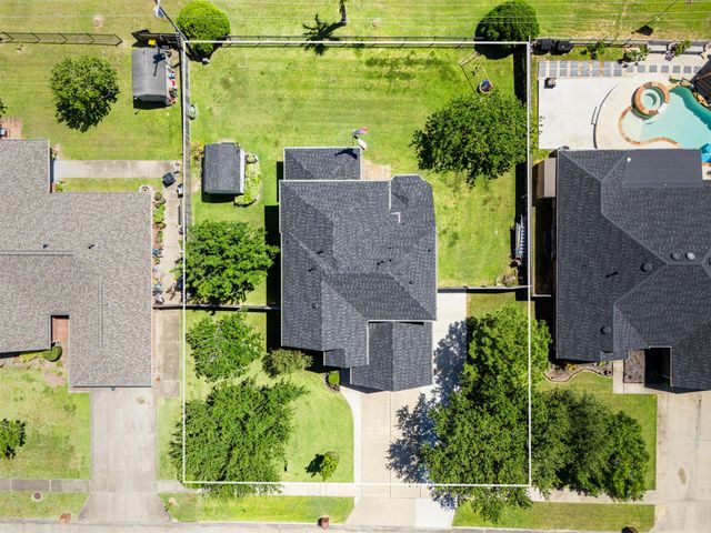 1205 28th Avenue N, Texas City, TX 77590