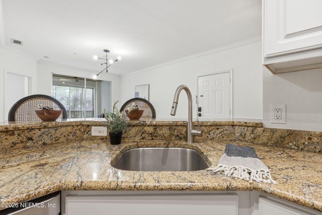 13810 SUTTON PARK Drive N 828, Jacksonville, FL 32224