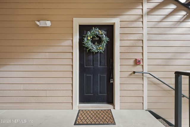 13810 SUTTON PARK Drive N 828, Jacksonville, FL 32224