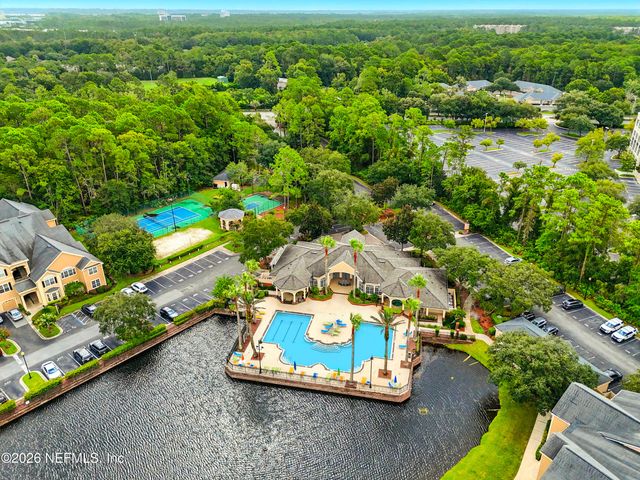 13810 SUTTON PARK Drive N 828, Jacksonville, FL 32224