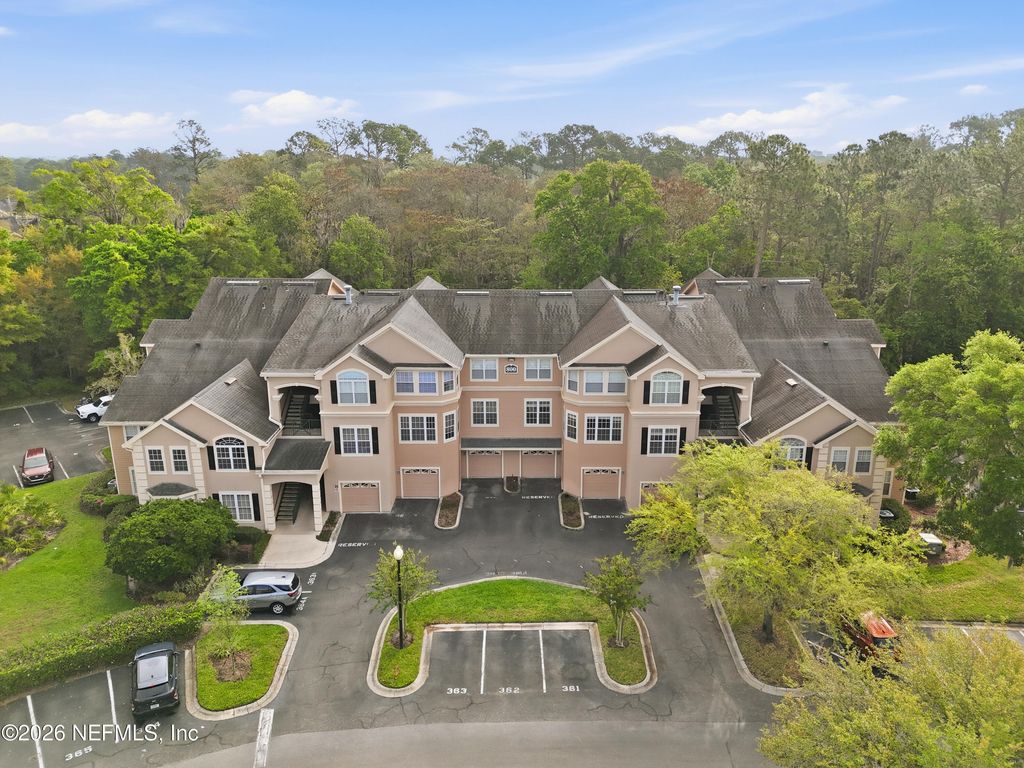 13810 SUTTON PARK Drive N 828, Jacksonville, FL 32224