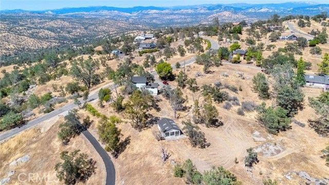 41070 Lilley Mountain, Coarsegold, CA 93614