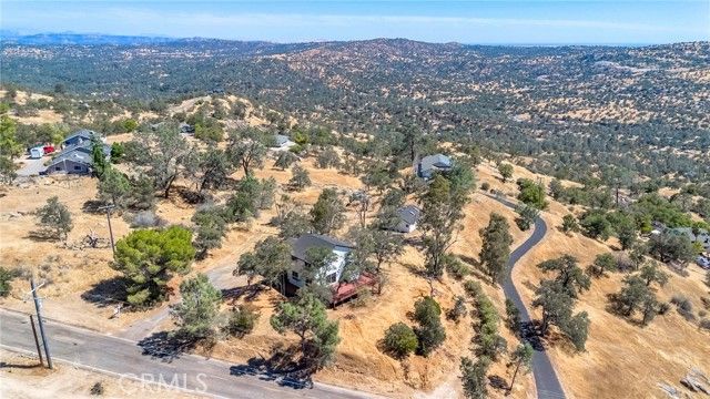 41070 Lilley Mountain, Coarsegold, CA 93614