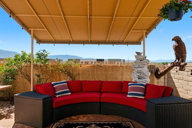 9232 Masini Lane NW, Albuquerque, NM 87114