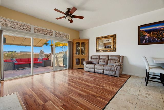 9232 Masini Lane NW, Albuquerque, NM 87114