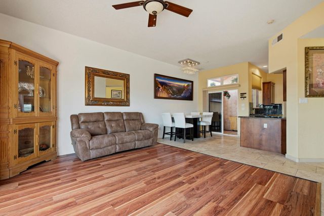 9232 Masini Lane NW, Albuquerque, NM 87114