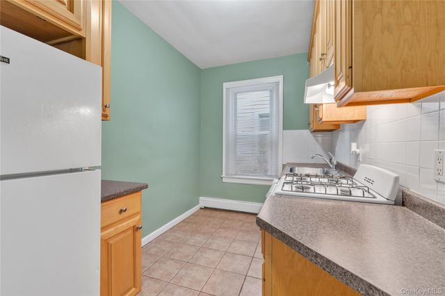 322 Jericho Turnpike, Floral Park, NY 11001