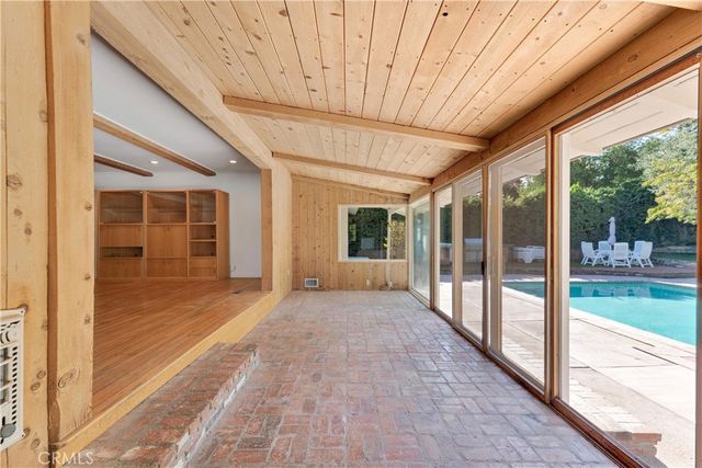 4771 Vista De Oro, Woodland Hills, CA 91364