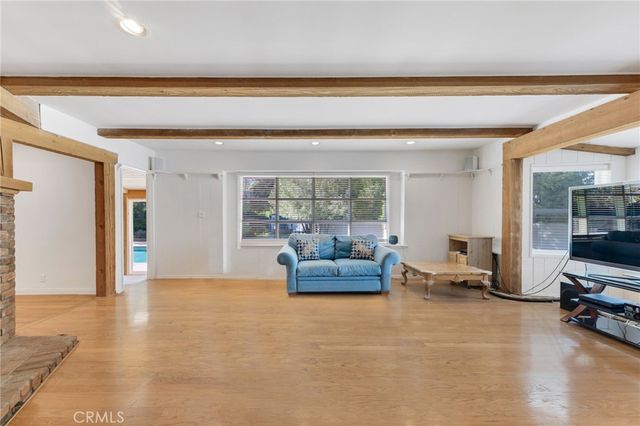 4771 Vista De Oro, Woodland Hills, CA 91364