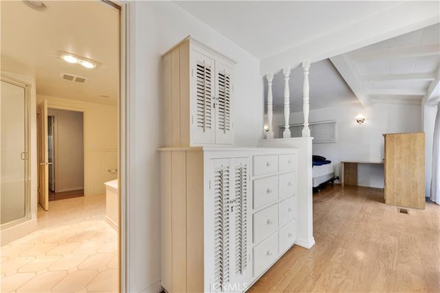 4771 Vista De Oro, Woodland Hills, CA 91364